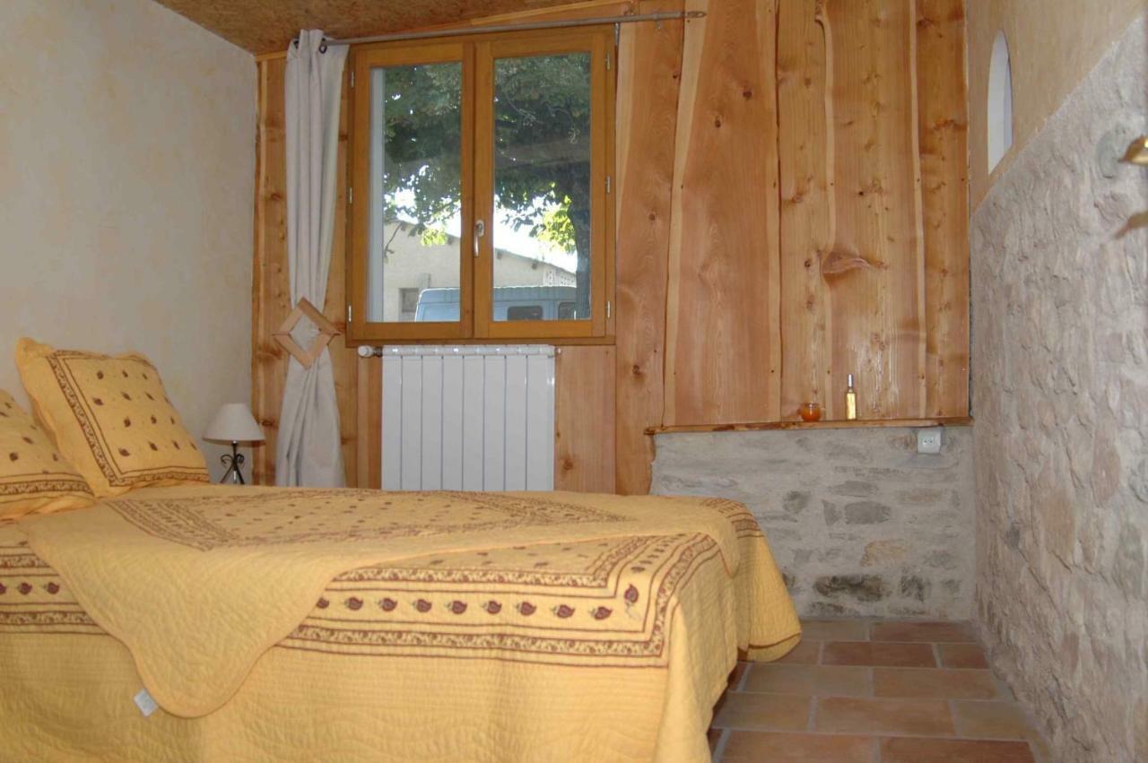 Gite Provence Luberon -Paca- Acces Pmr-Ancv Revest-des-Brousses Kültér fotó
